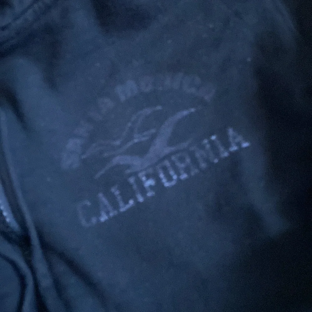 Santa Monica zip up hooded sweatshirt CALIFORNIA REPUBLIC fits 4/5 no tag.